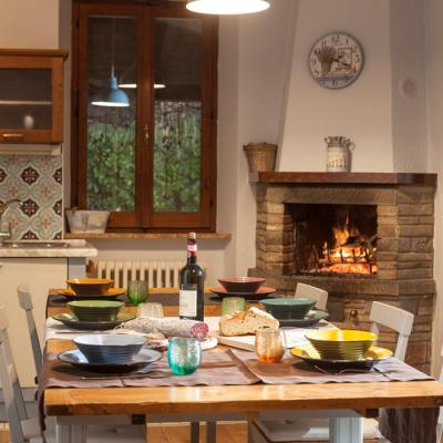 Wood Burning Fireplace Holiday Home Assisi Casale Santa Margherita Umbria Italy